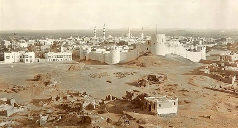 3_the_city_of_medina_the_radiant