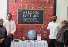 މިއަދު ފެށުނު ދިރާސީ އާ އަހަރުގެ ކިޔެވުން ފެށުމުގެ ގޮތުން ފ. މަގޫދޫ ސްކޫލްގައި ބޭއްވި ރަސްމިއްޔާތެއްގެ ތެރެއިން. ފޮޓޯ: މަގޫދޫ ސްކޫލް